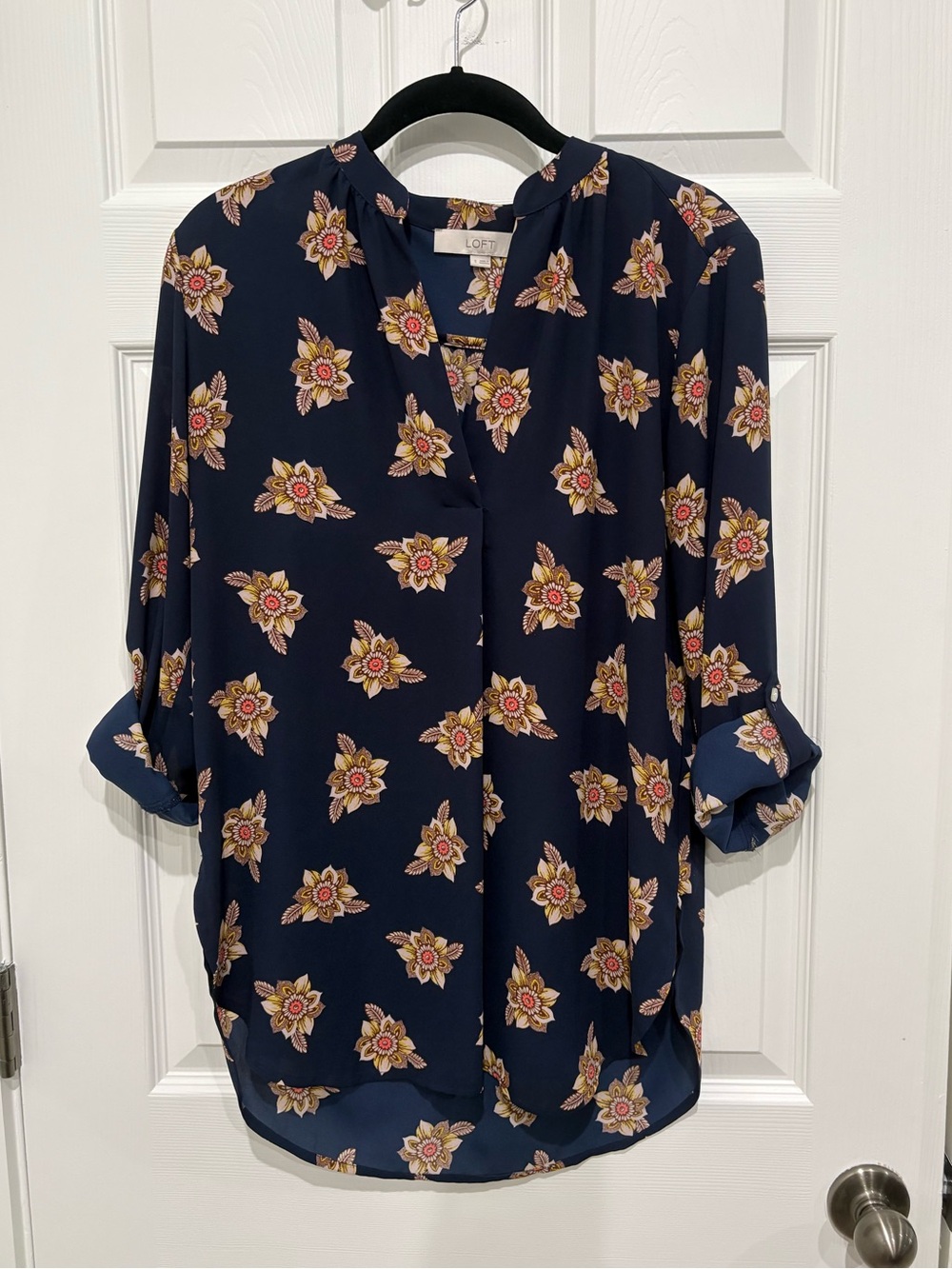 Loft Faraway Floral Blouse Tunic Navy Split Neck